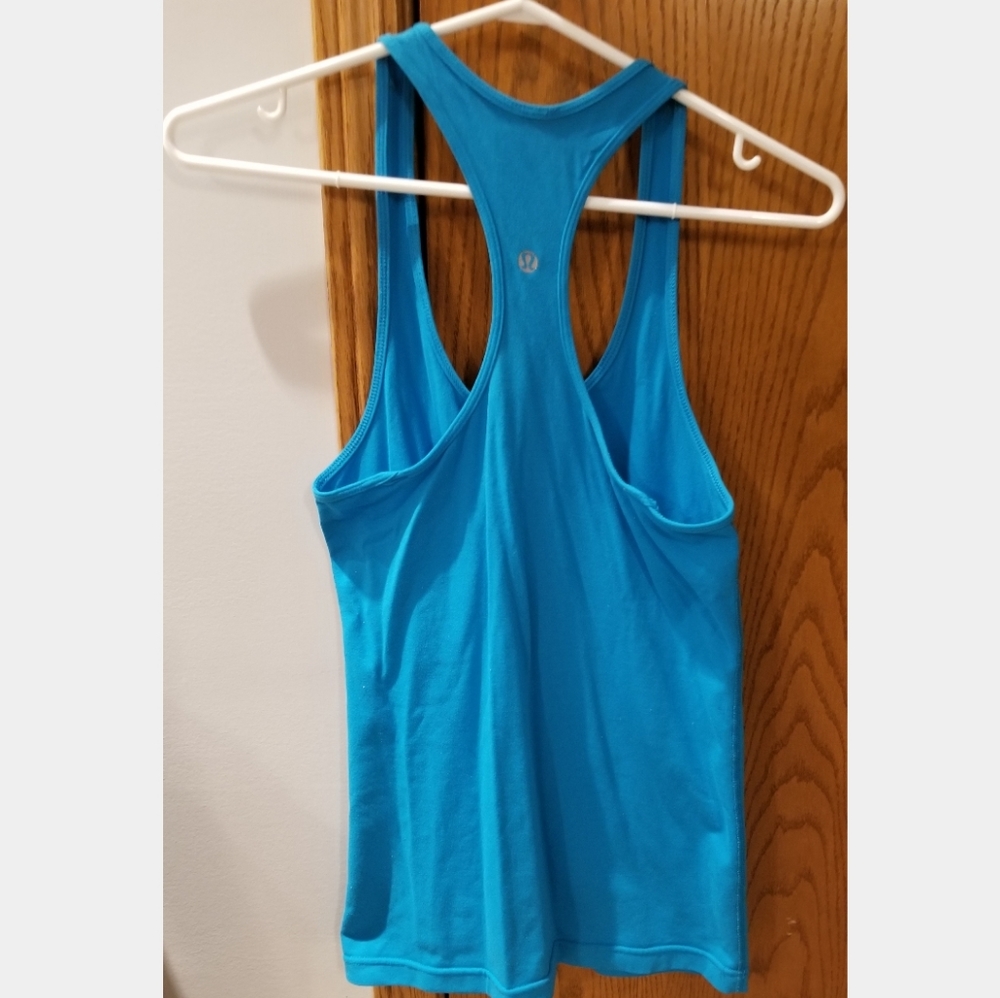 Lululemon workout tank top